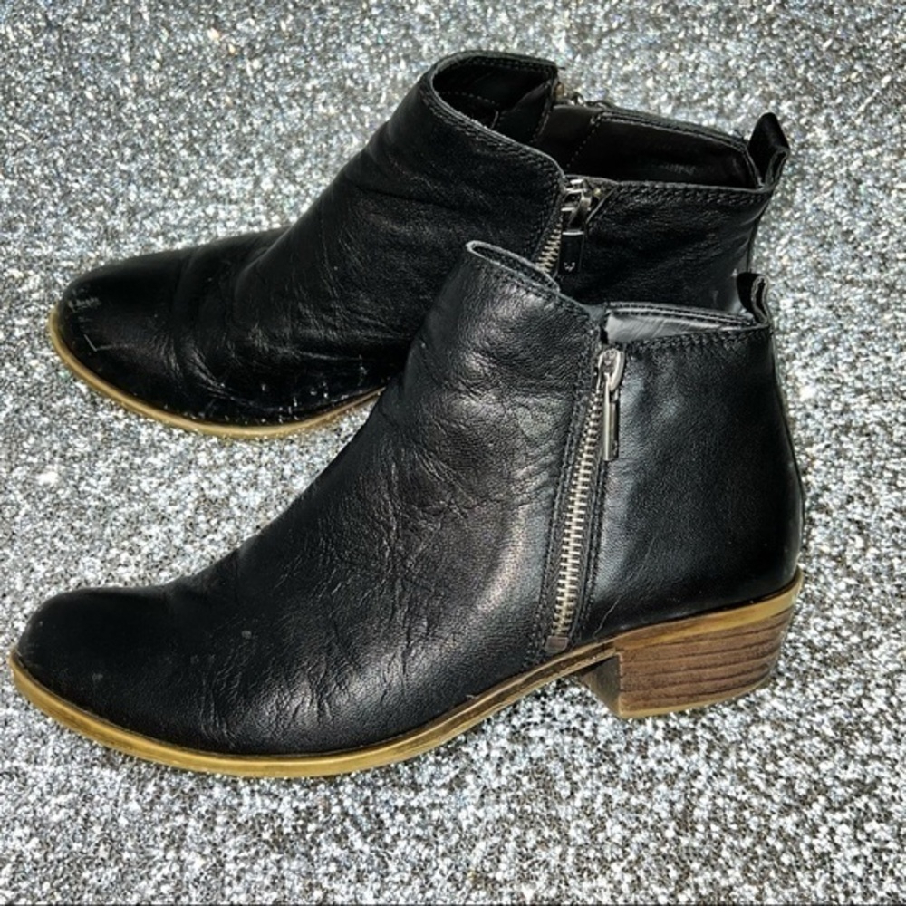 LUCKY BRAND BOOTIES 🍀